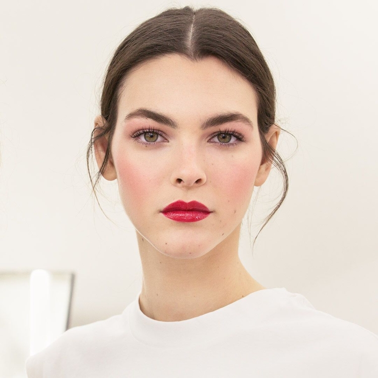 Макияж в стиле Шанель