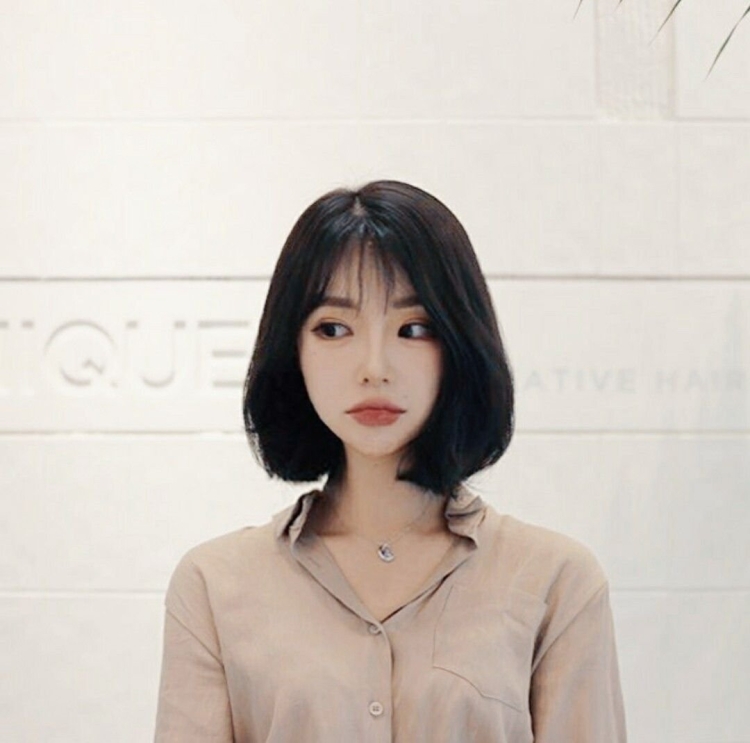 Улззанг герл Корея с короткими волосами