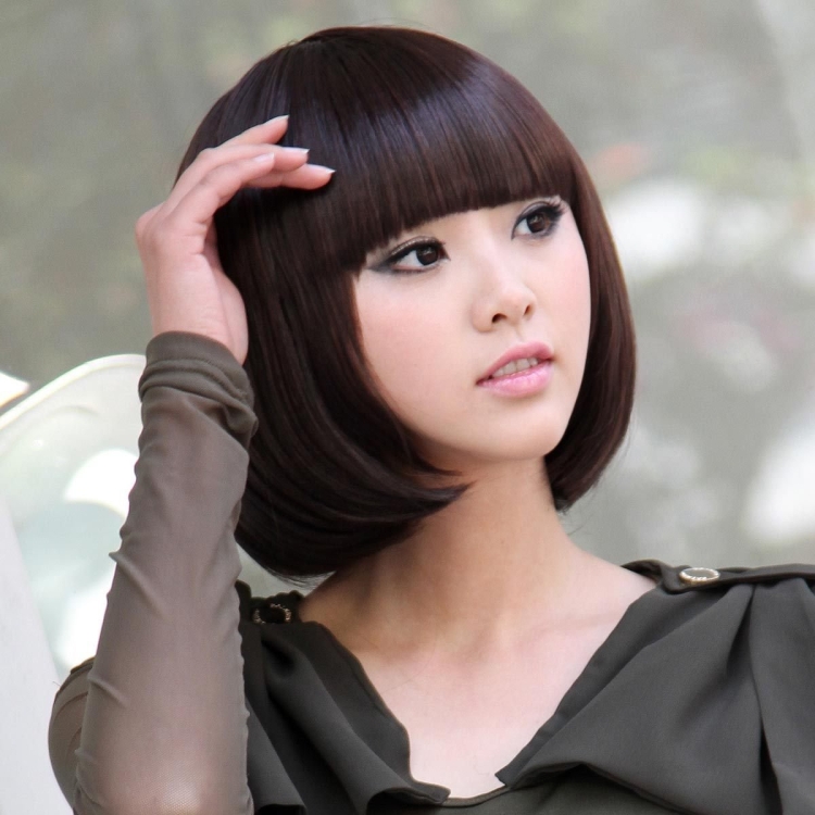 Корейские стрижки с челкой