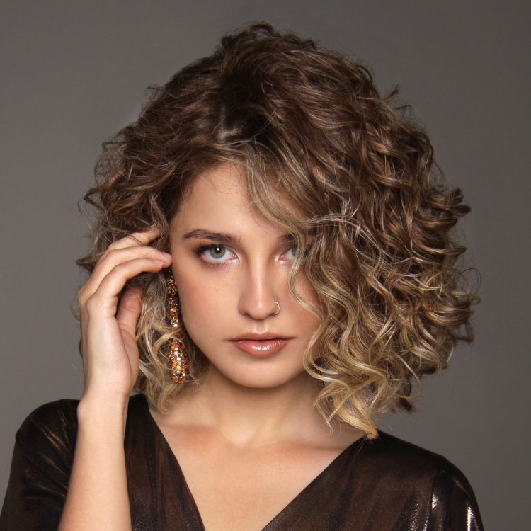 Карвинг на волосы средней длины фото