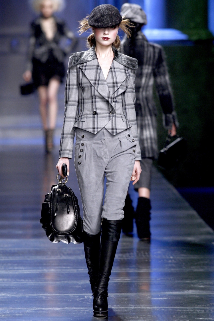 Дерби Кристиан диор