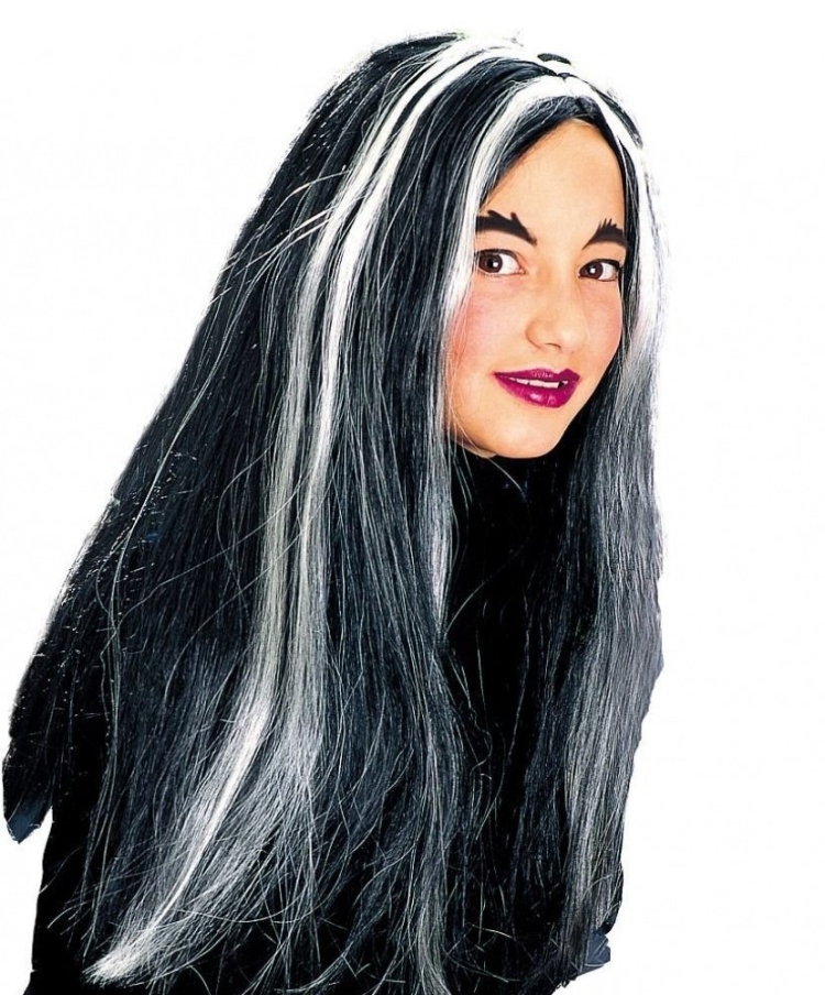 Чёрные волосы с белыми прядями