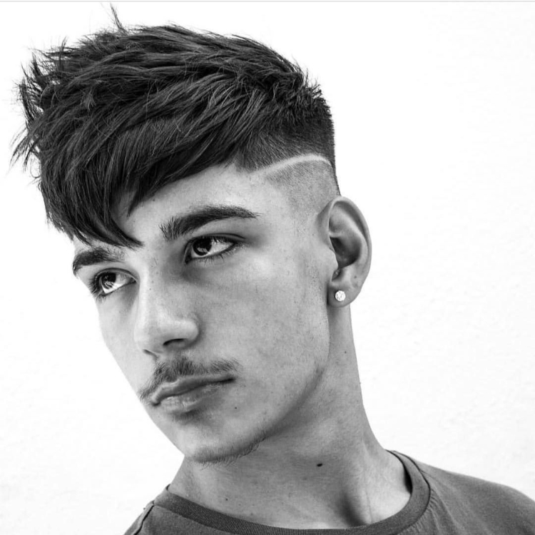 Прическа мужская челка вниз