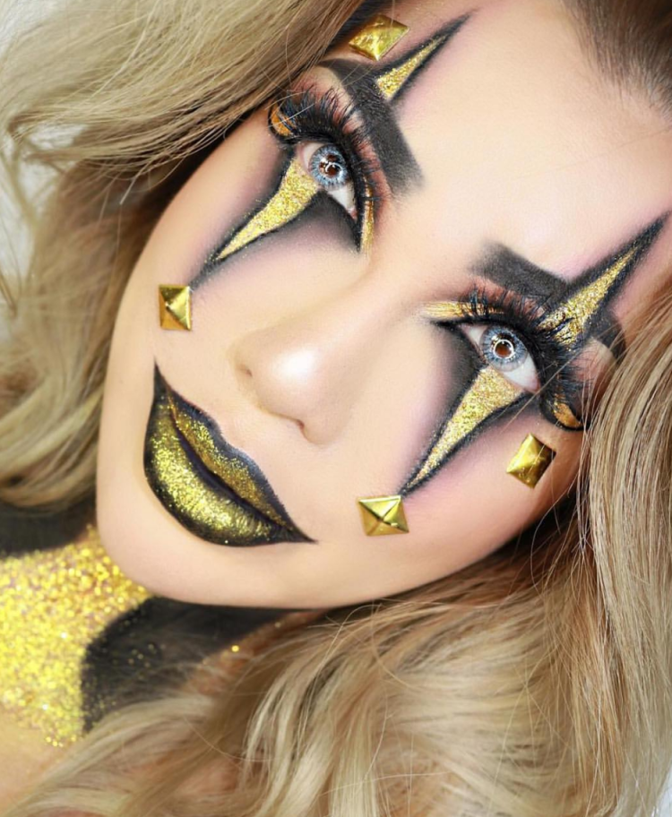 Красивый грим