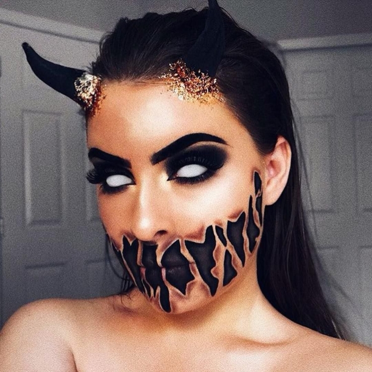 Страшные образы на Хэллоуин