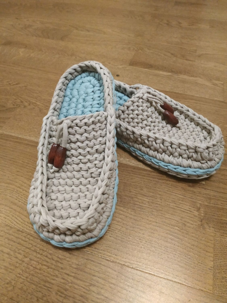 Вязаные мокасины