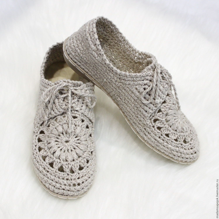 Вязаная обувь крючком