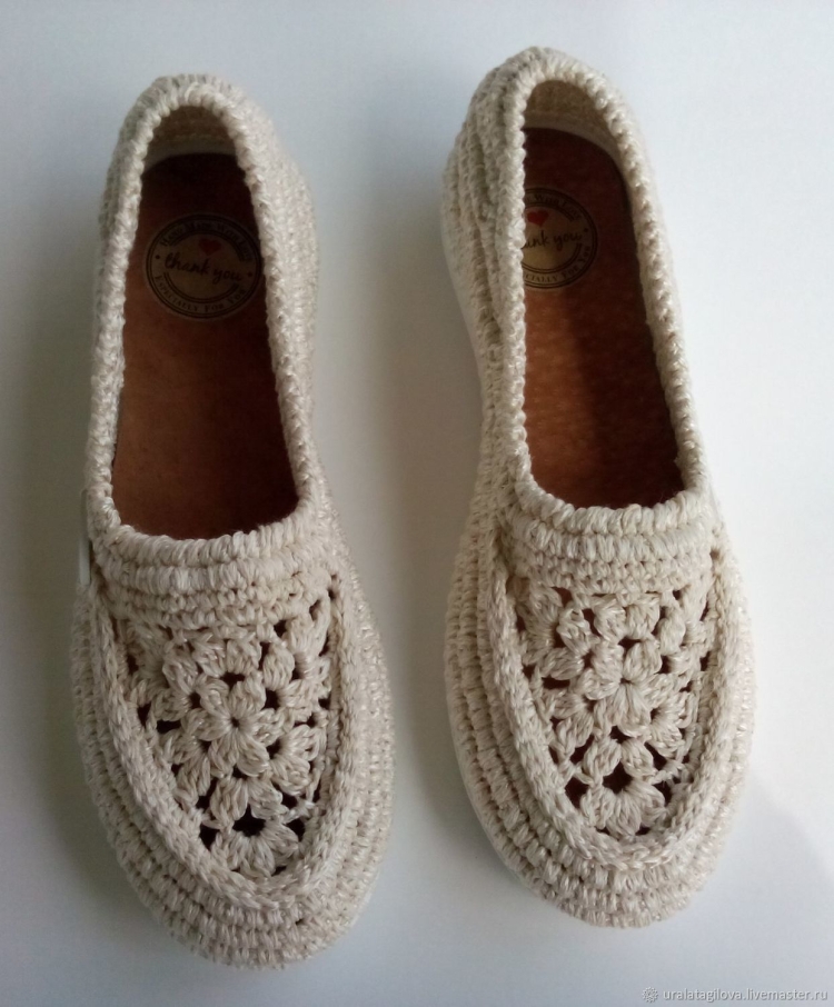 Вязаные мокасины