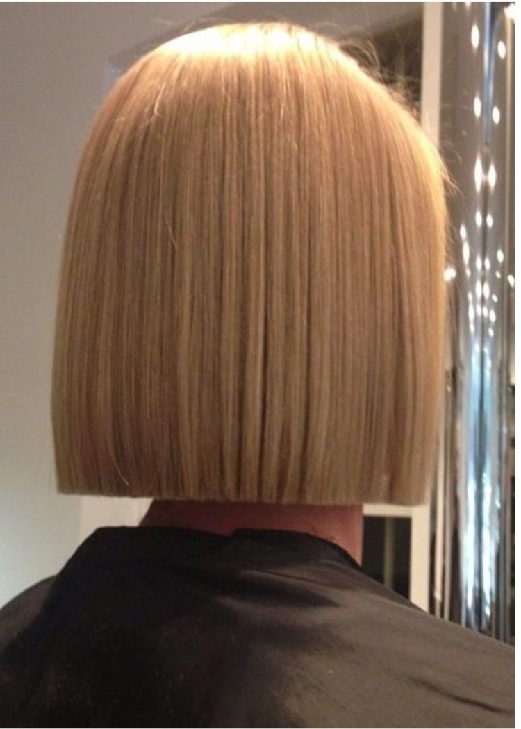 Стрижка каре ровный срез