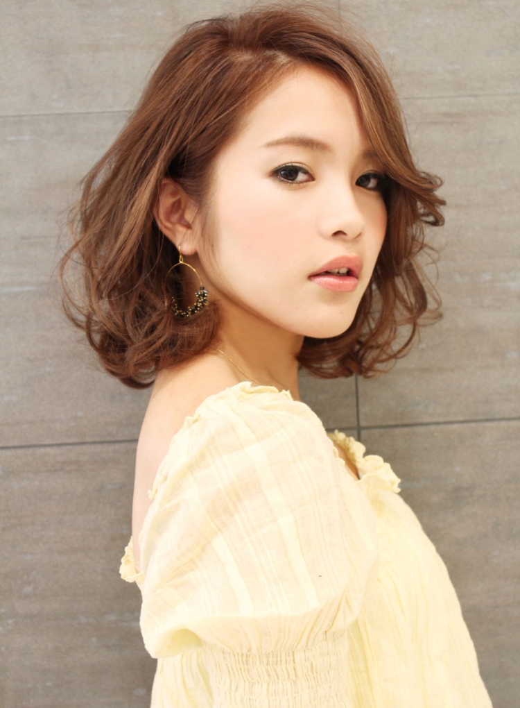 Корейские кудрявые стрижки