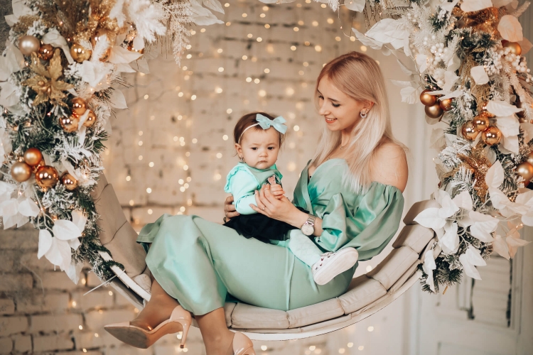 Образы для новогодней фотосессии в студии мама и дочка