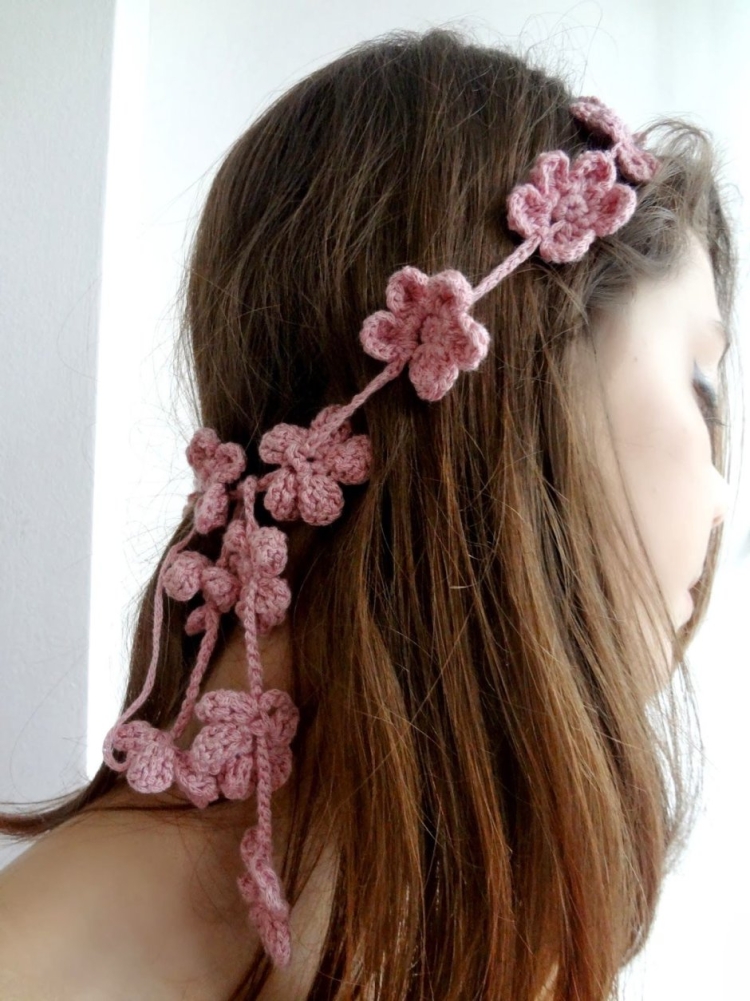 Заколки для волос крючком