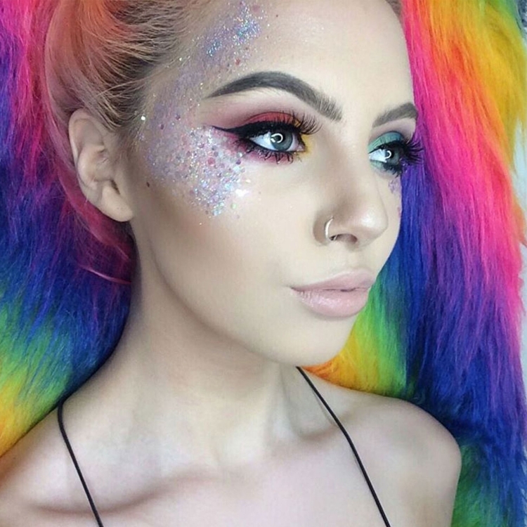 Радужный макияж