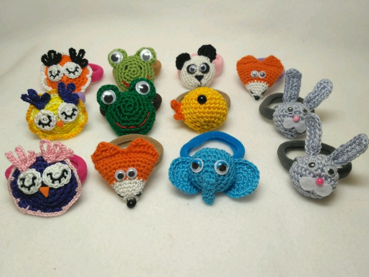 Заколки для волос крючком