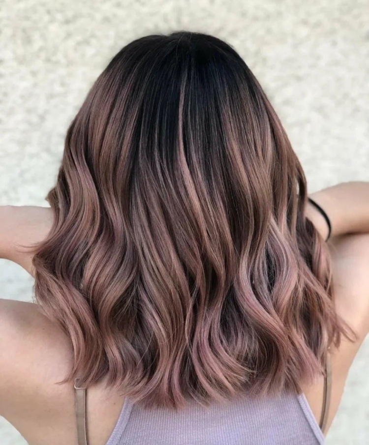 Модное окрашивание волос для брюнеток