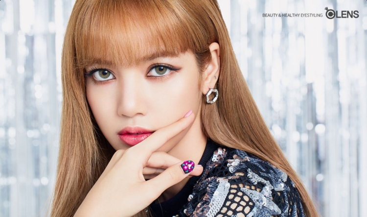 Лиса Лалиса Манобан макияж