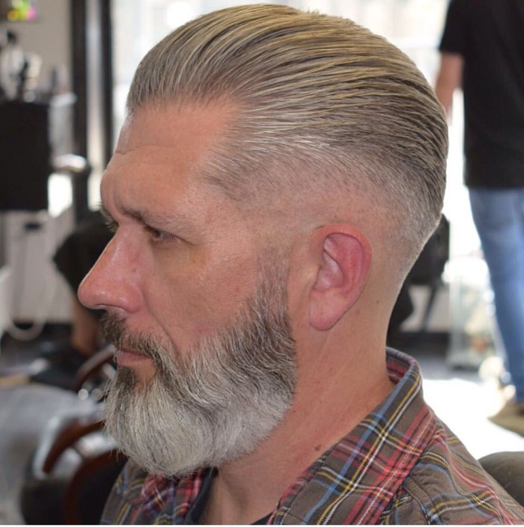 Стрижка сликбэк мужская