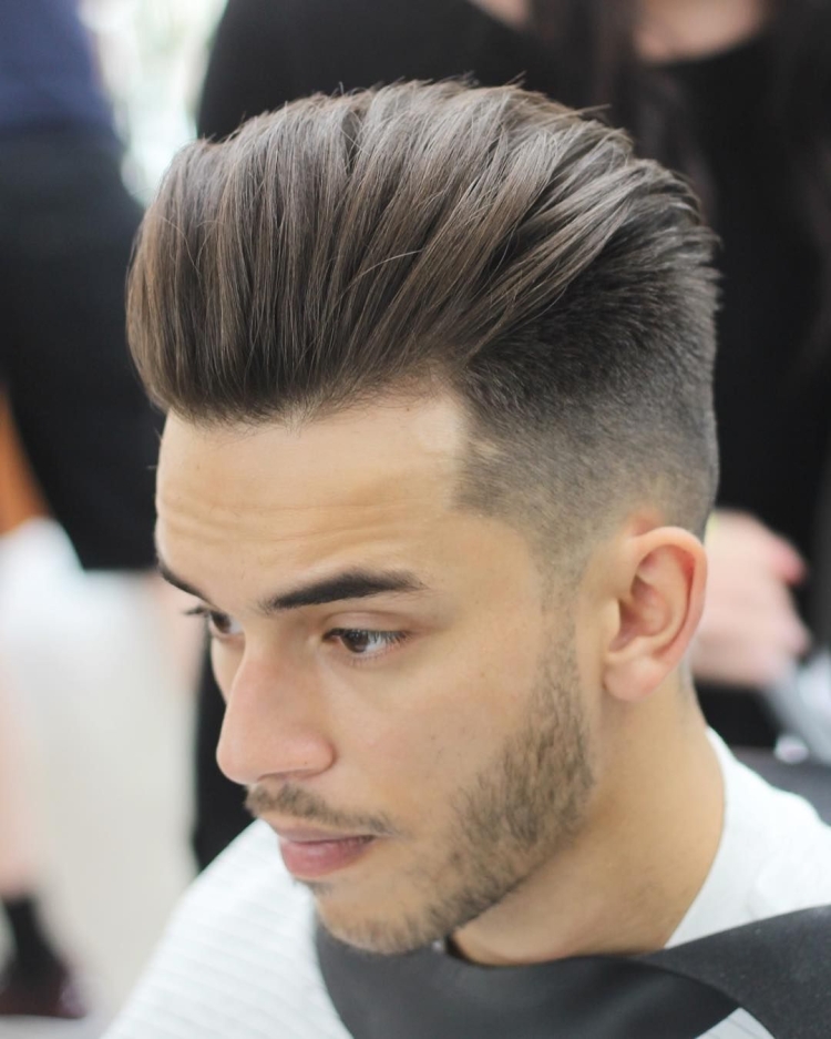 Фейд андеркат Помпадур