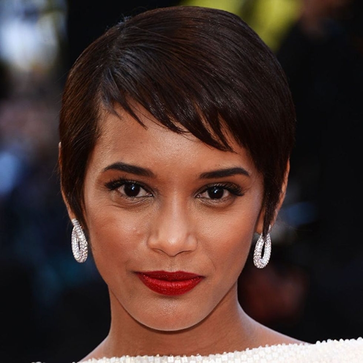 Короткая чёлка на бок