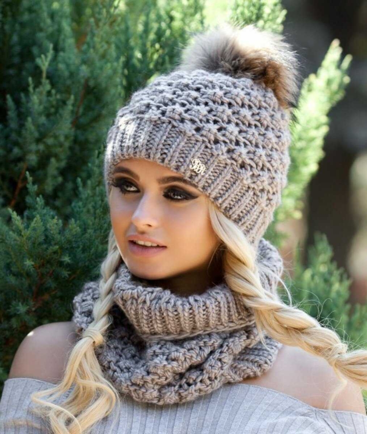 Шапка вязаная