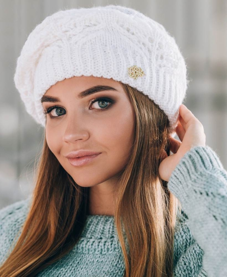 Береты женские вязаные