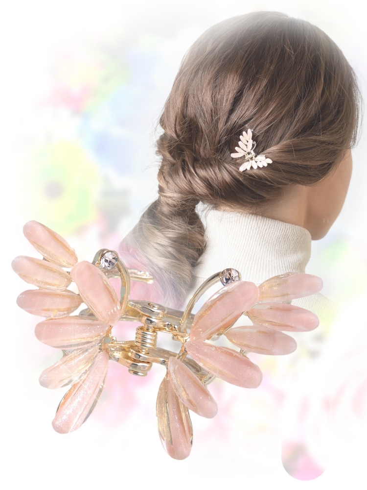 Прически с заколками