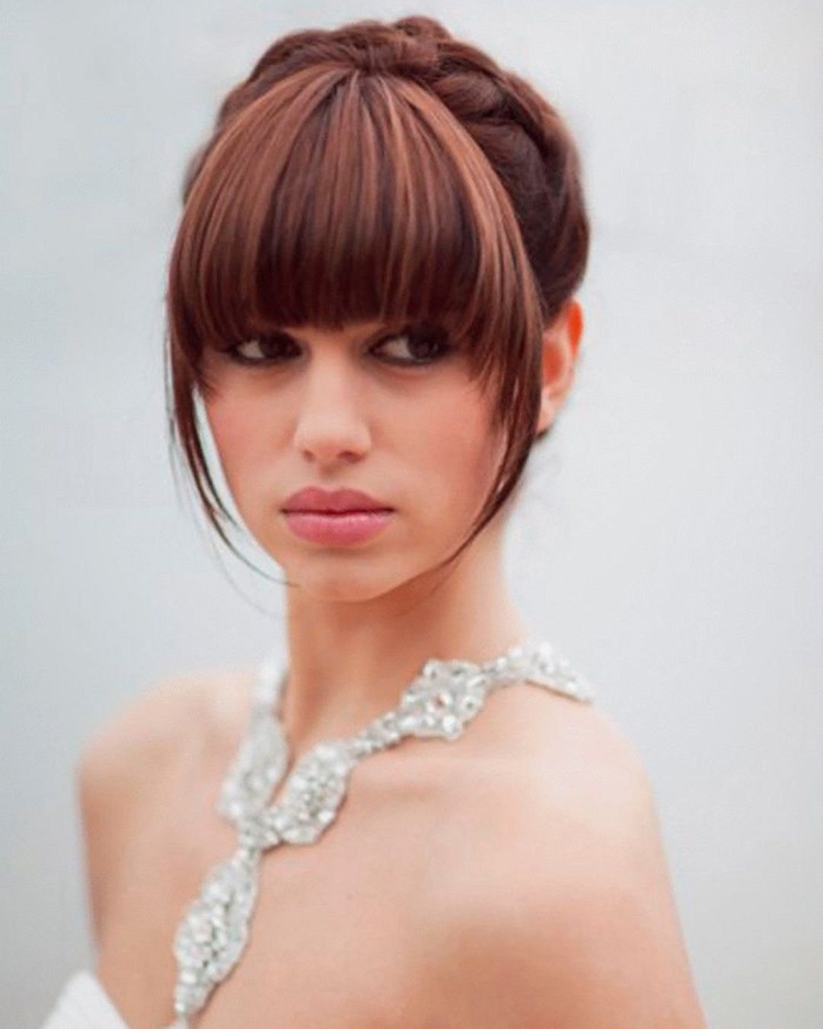 Прически с челкой