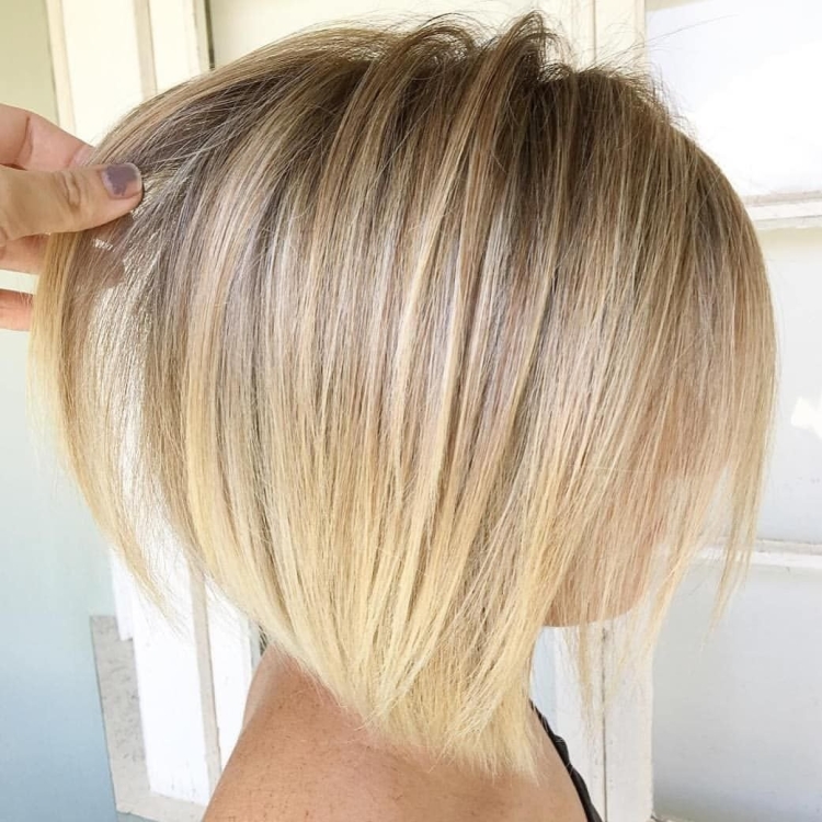 Мелирование на Боб каре