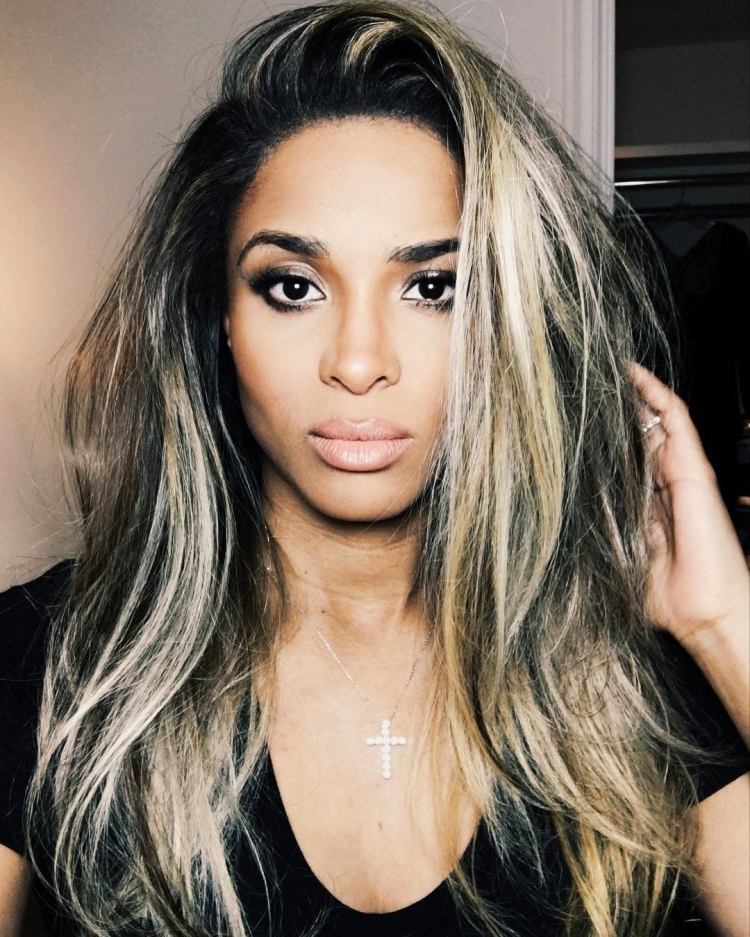 Сиара мелирование