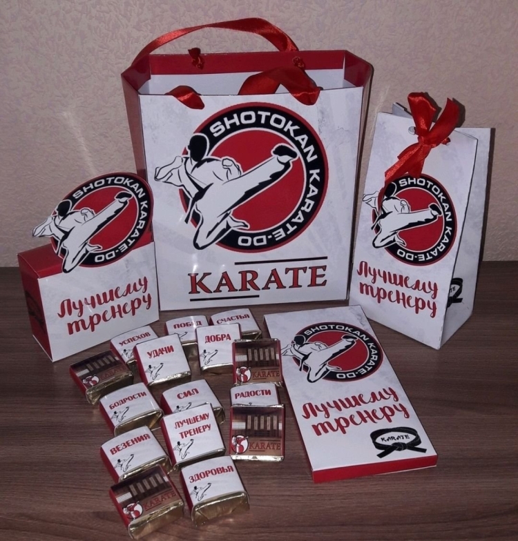 Оригинальный подарок тренеру