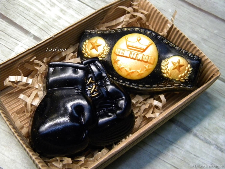 Подарок боксеру