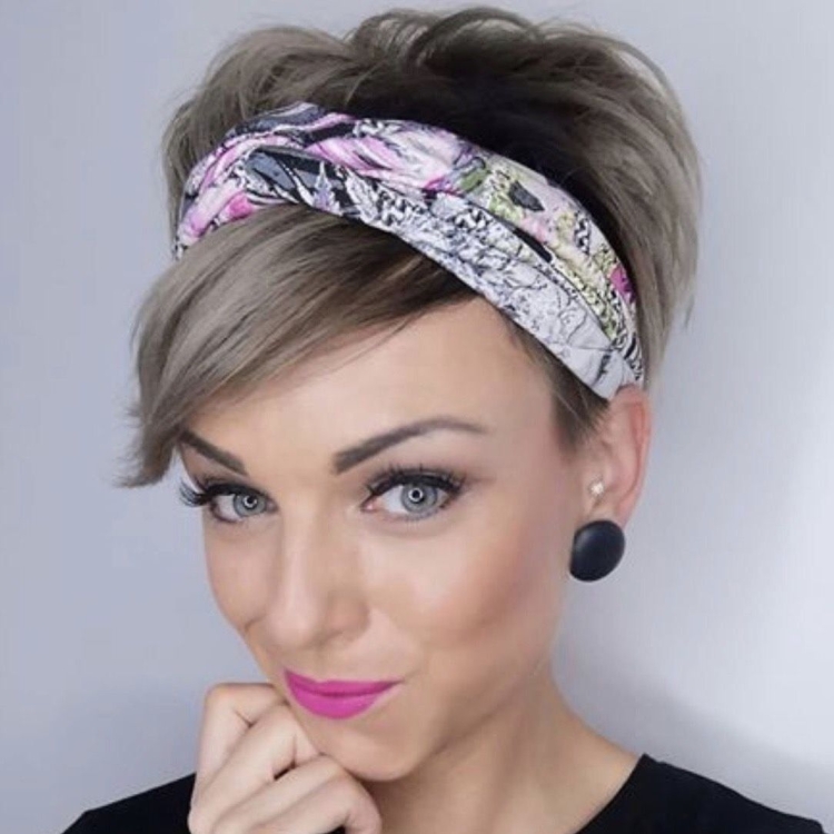 Бандана на короткую стрижку