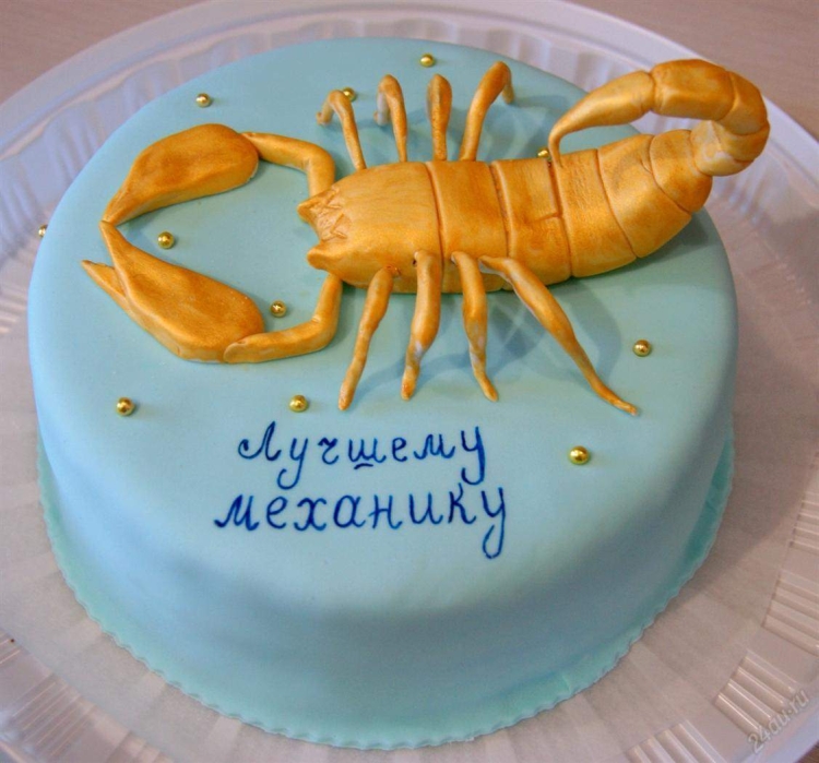 Торт со скорпионом на день рождения