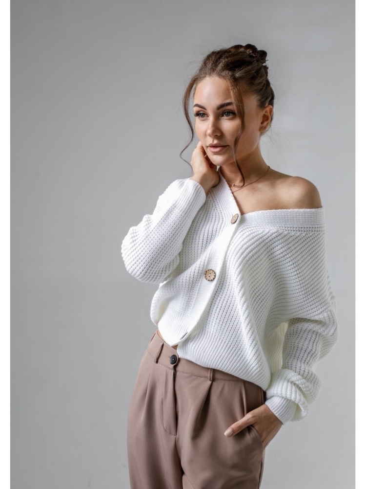 Короткий кардиган с пуговицами