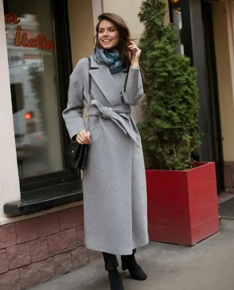 Пальто женское серое длинное