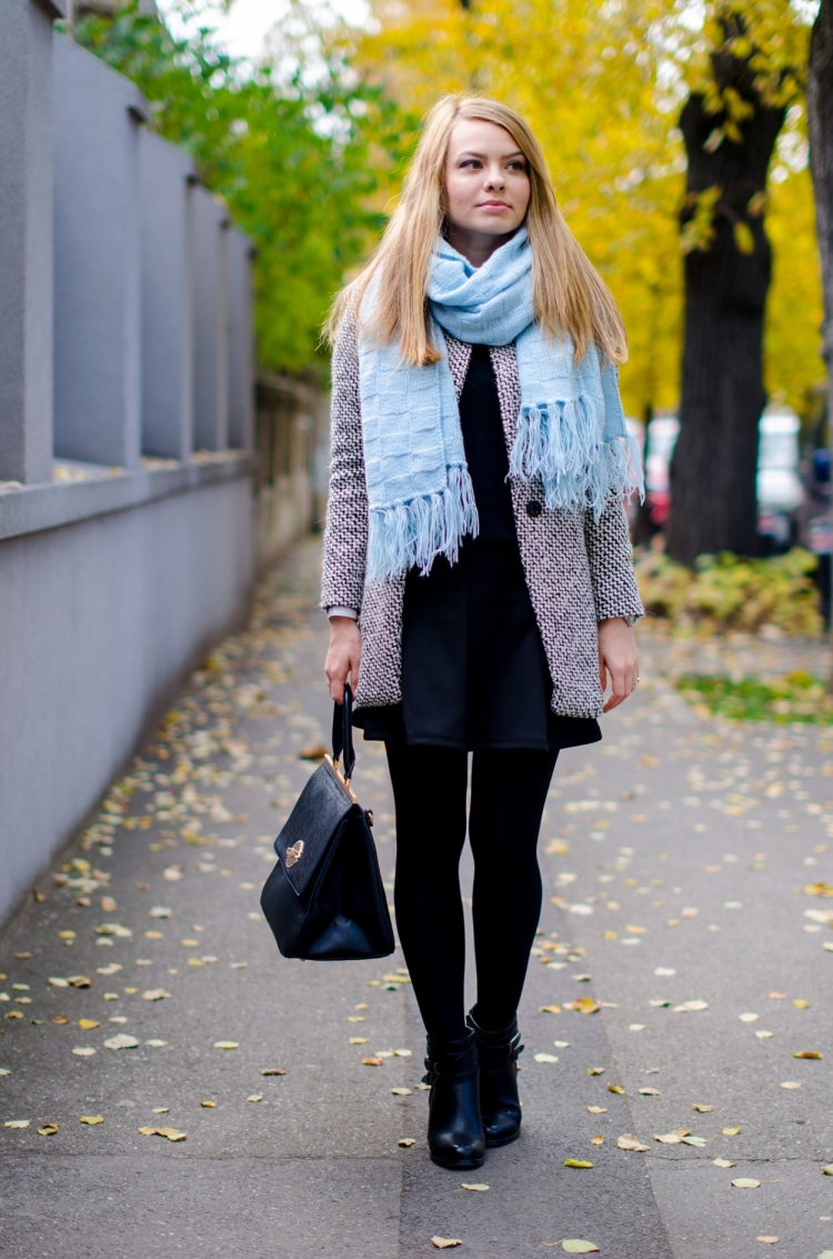 Шарф к серому пальто женское