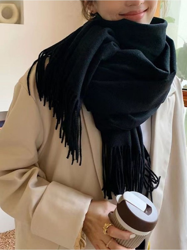 Пальто с шарфом