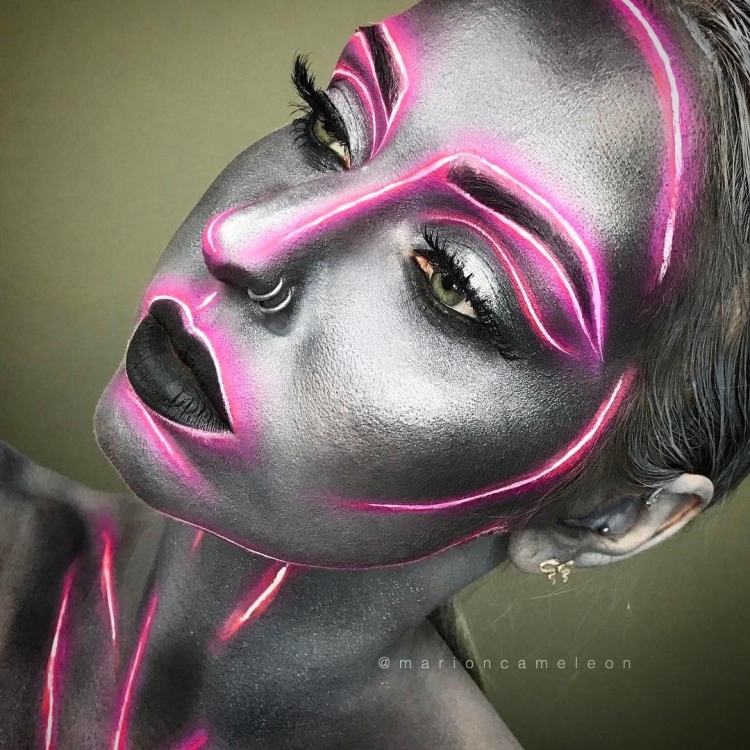 Макияж в стиле неон