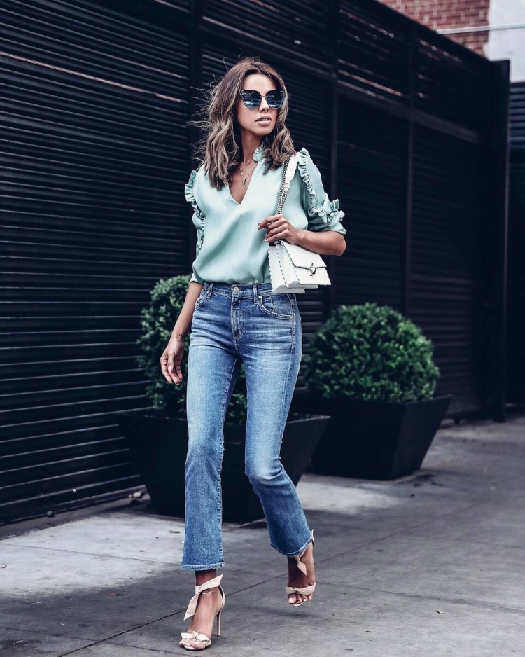 Образ в джинсах