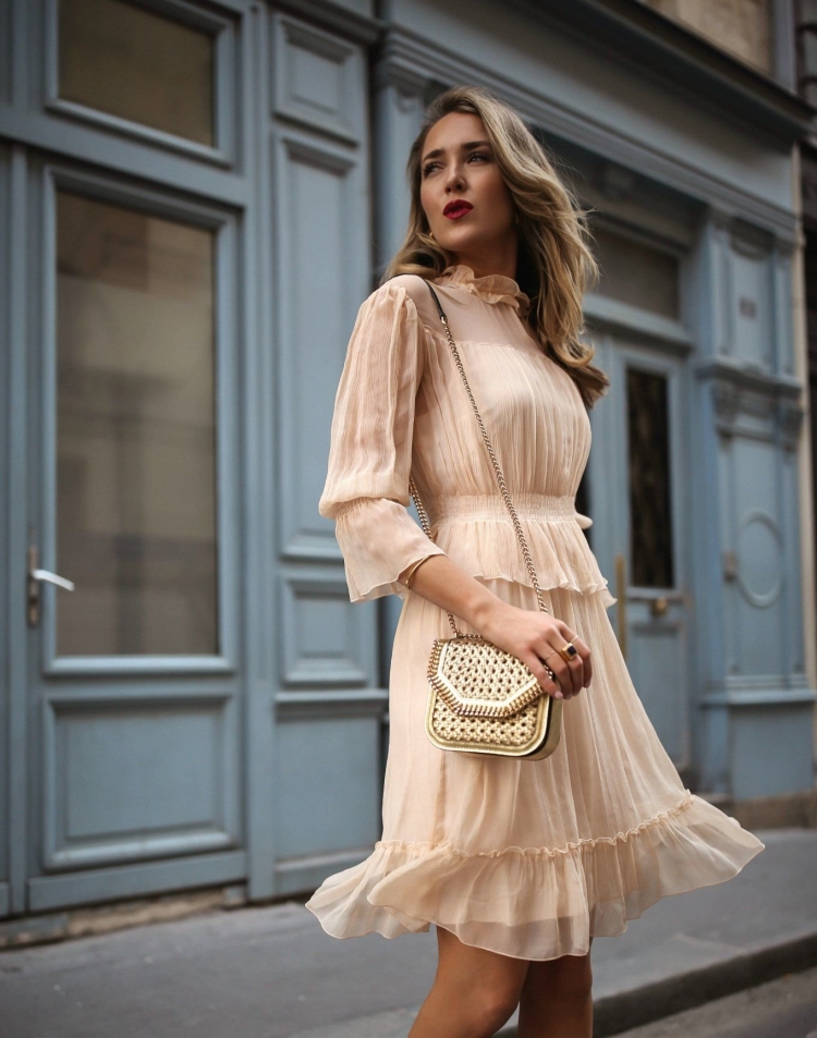 Женственный стиль в одежде