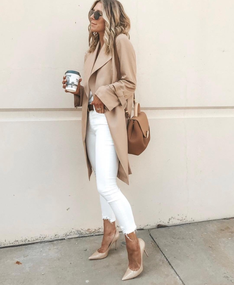 Стильные образы в бежевых тонах