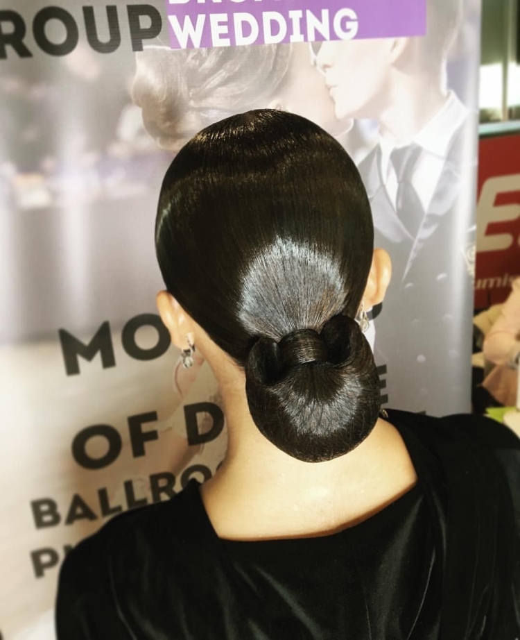 Пучок для бальных танцев