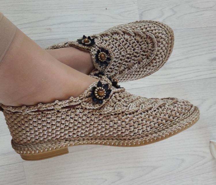 Вязаные ботинки