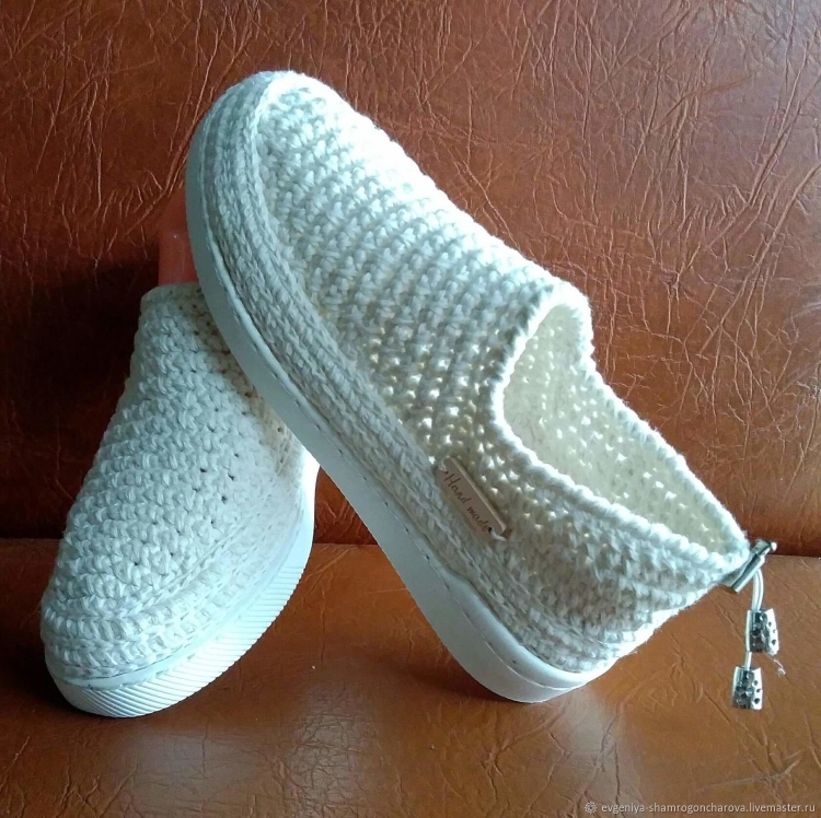 Вязаные ботинки