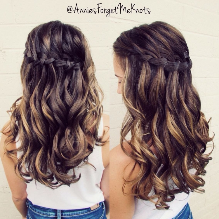 Прическа распущенные волосы до лопаток