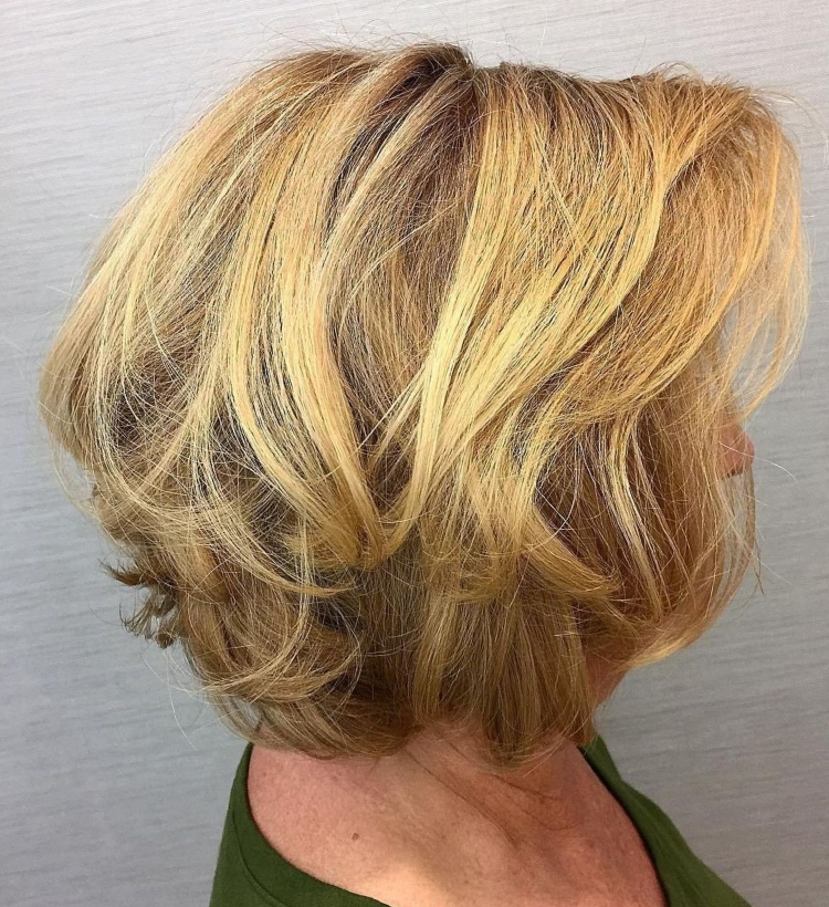 Слоистый кудрявый Боб