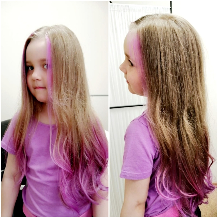 Розовые пряди у детей