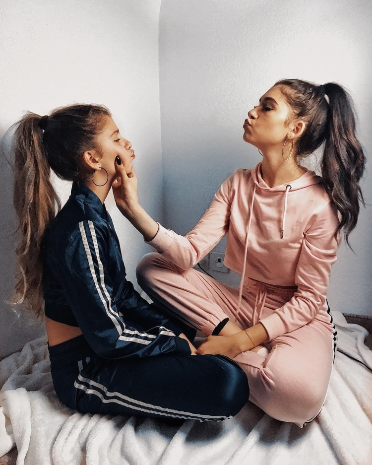 Фотосессия подруг