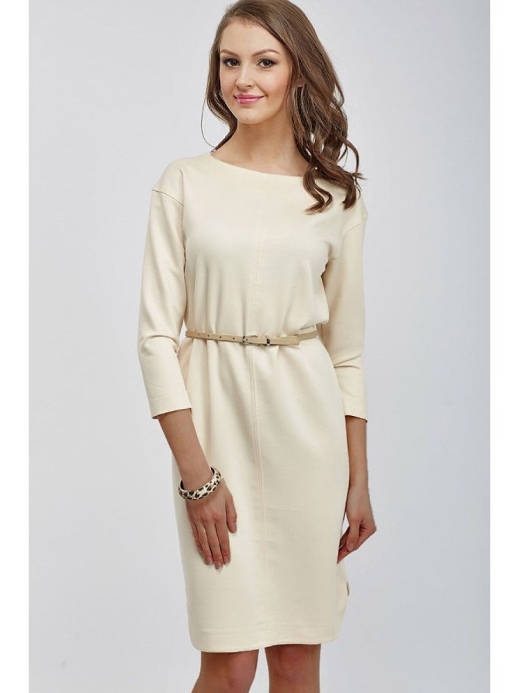 Платье цвета ваниль