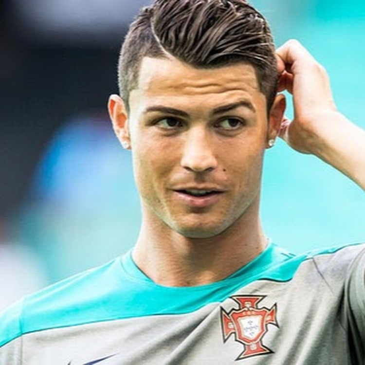 Стрижка Криштиану Роналду